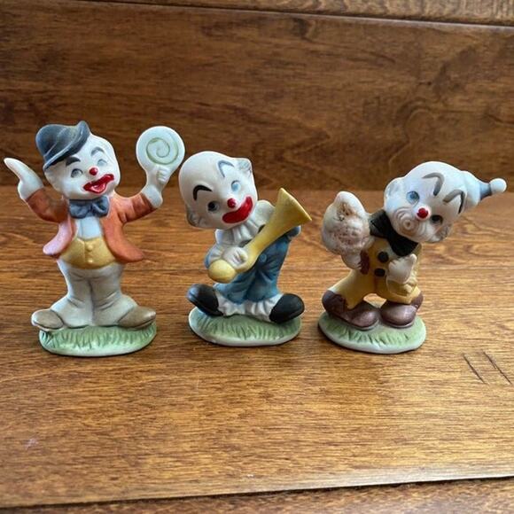 KOREAN Vintage Hand Painted Clown Figures - Picture 1 of 9